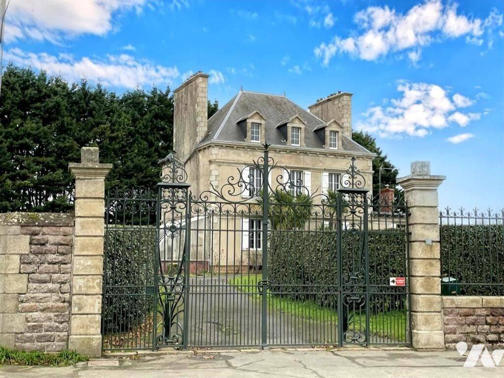 Maison 11 pièces 280 m² · à Paimpol · 280 m² · 581 400 €
