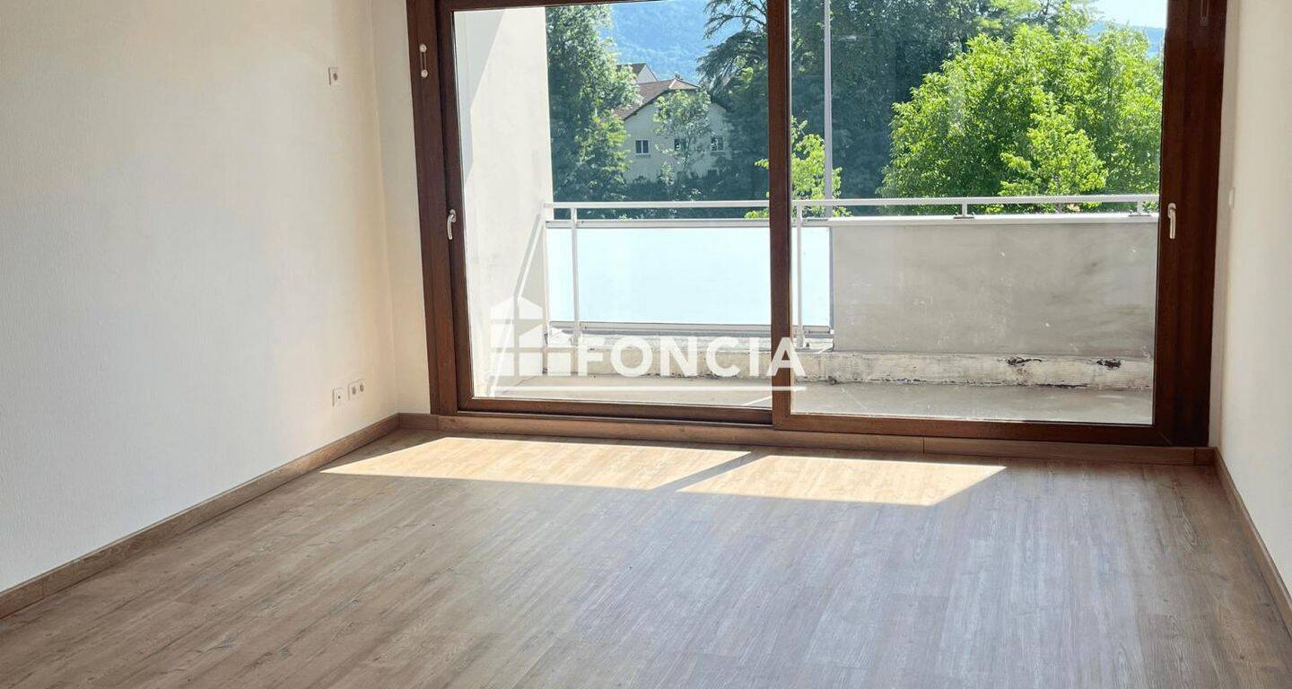 Appartement 3 pièces 65 m² · à Bonneville · 65,2 m² · 900 €/mois