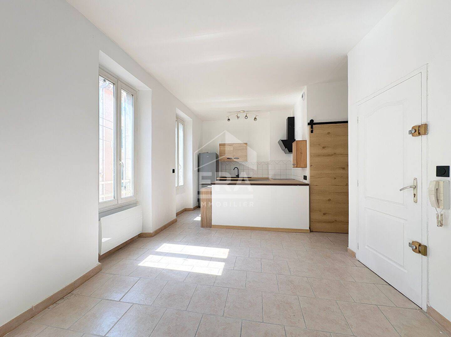 Appartement 3 pièces 48 m² · à Pertuis · 48 m² · 800 €
