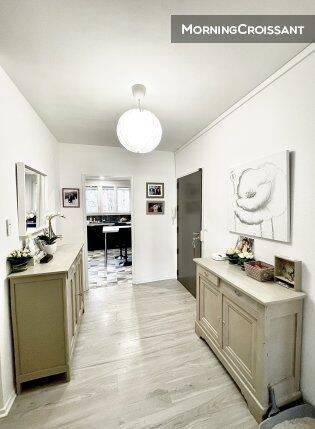 Appartement 5 pièces 109 m² · à Saint-Cyr-sur-Loire · 109 m² · 2 400 €