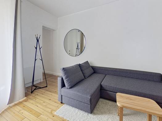 Appartement à louer 1 595 € 2 pièces 1 chambre 45 m² Étage 3/6 Vallée de Fécamp Paris 12ème arrondissement 75012