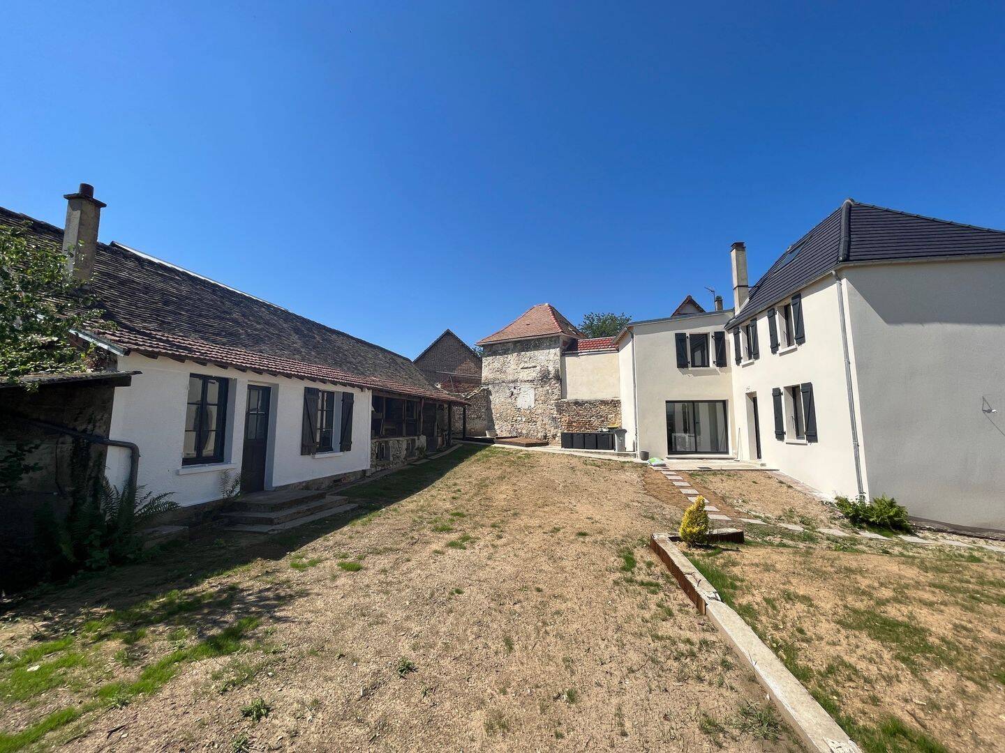 Maison 4 pièces 72 m² · à Vernon · 72,1 m² · 1 350 €