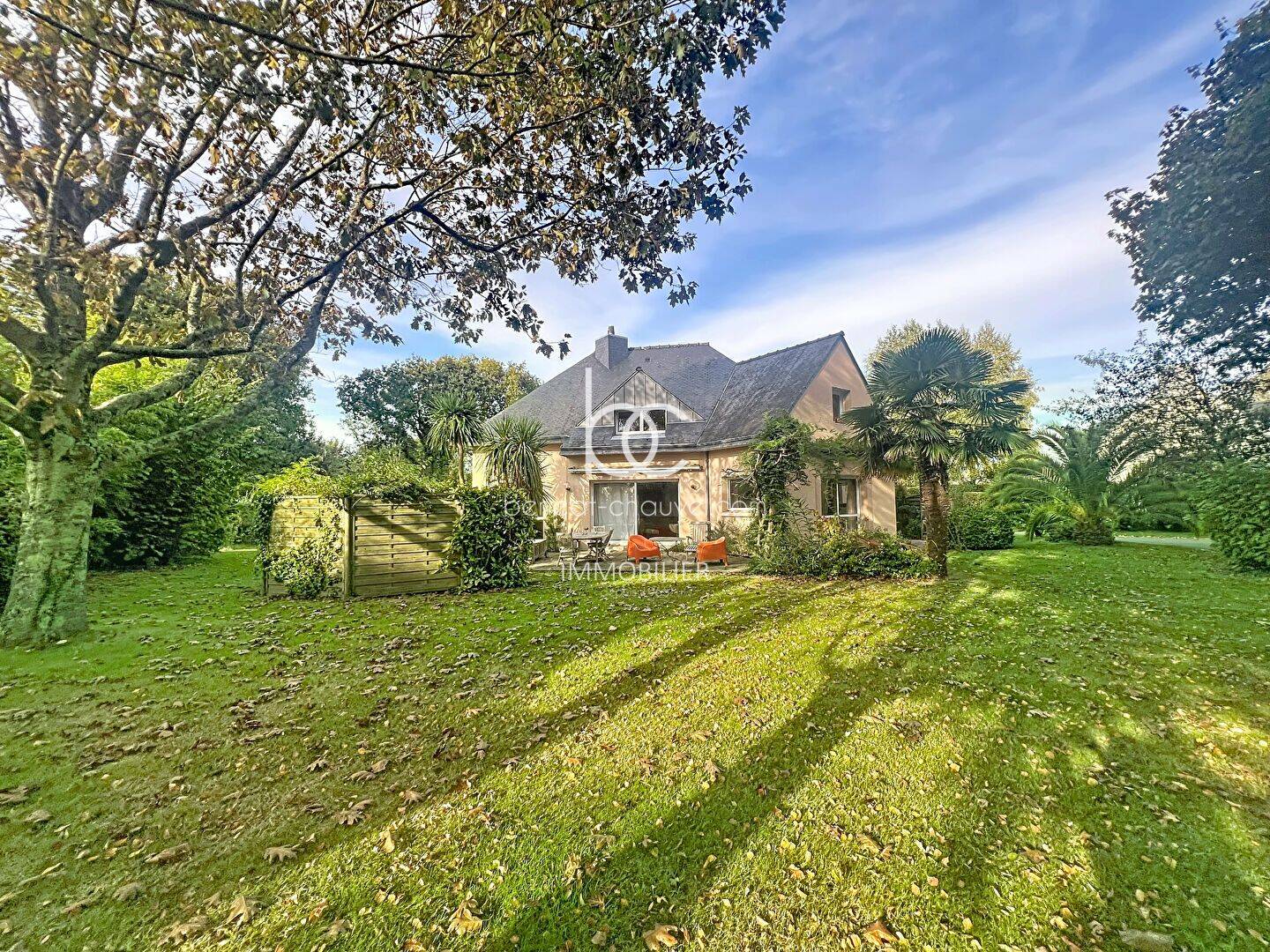 Maison 8 pièces 188 m² · à Ploeren · 187,7 m² · 675 000 €
