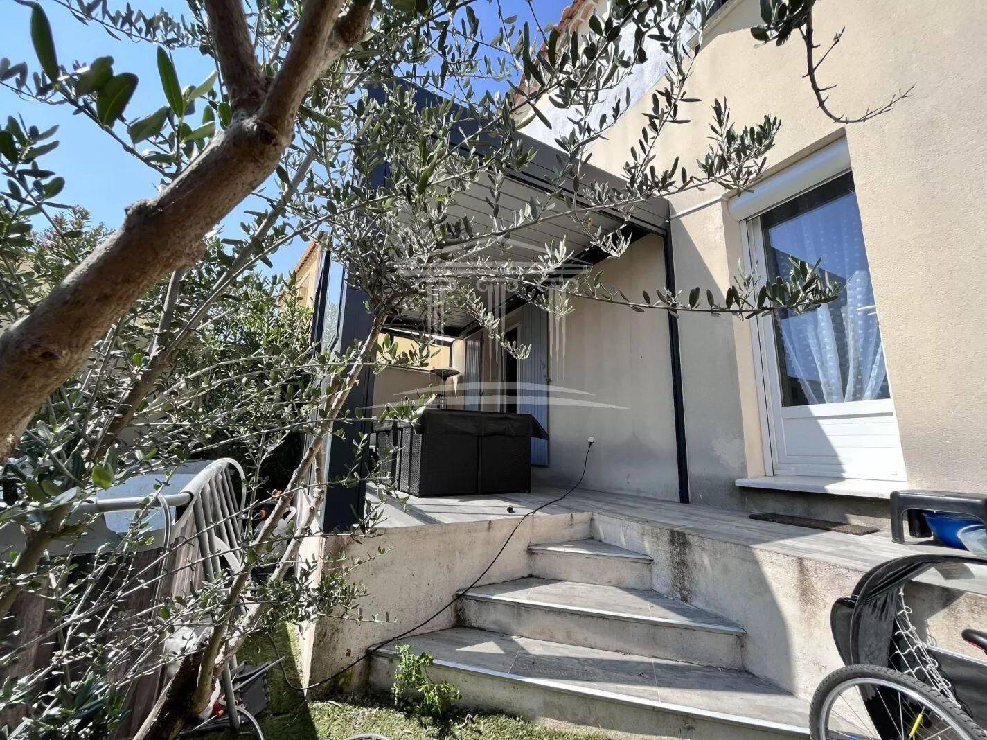 Maison 5 pièces 100 m² · à Le Pontet · 100 m² · 260 000 €