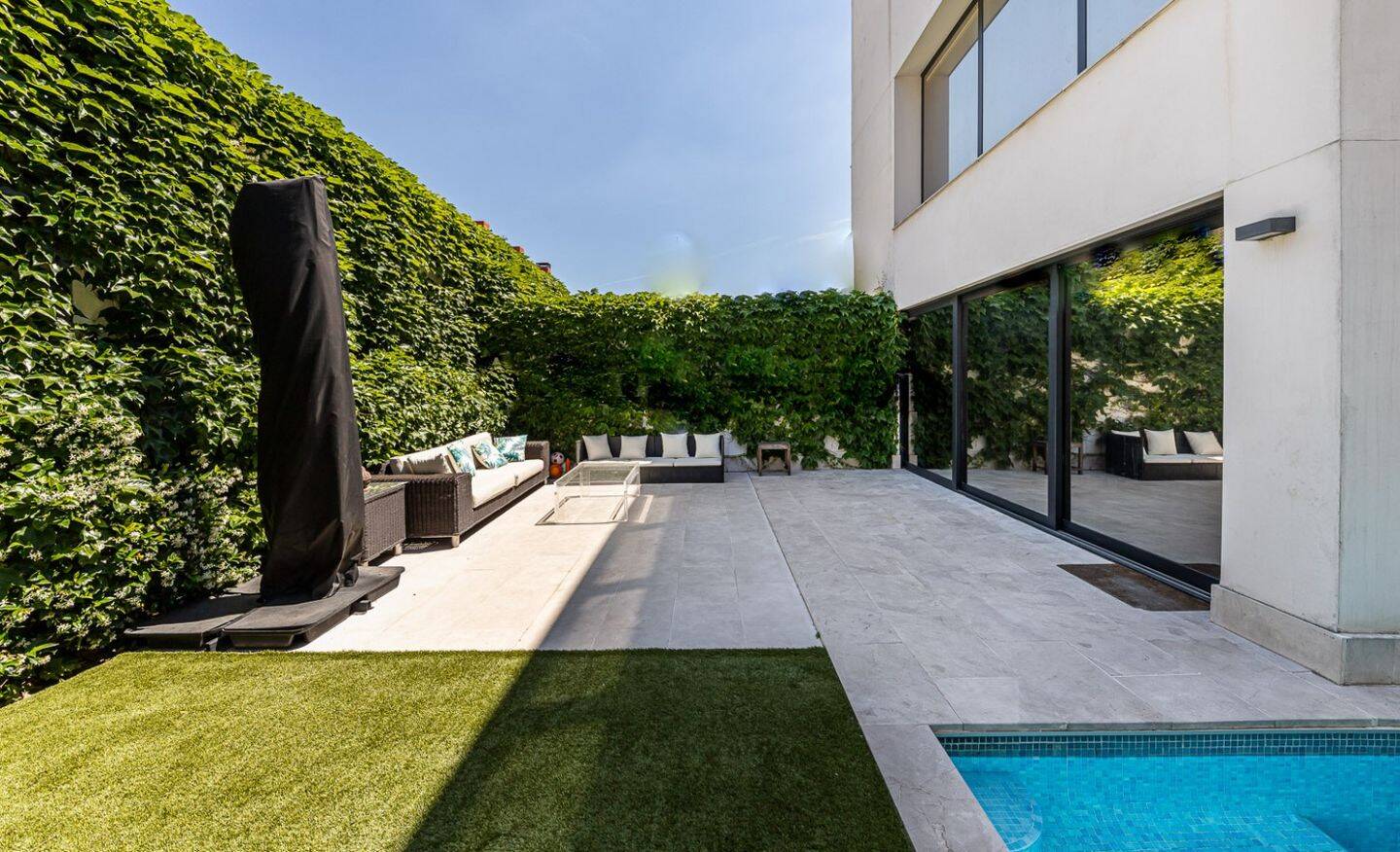 Maison 5 pièces 176 m² · à Toulouse · 176 m² · 71 000 000 €