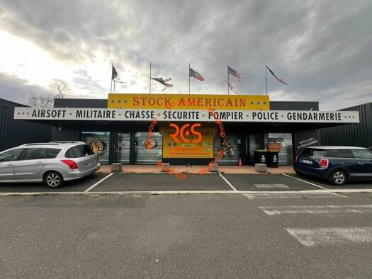 Local commercial à louer 2 910 € 260,4 m² de surface de vente Les Billaux 33500