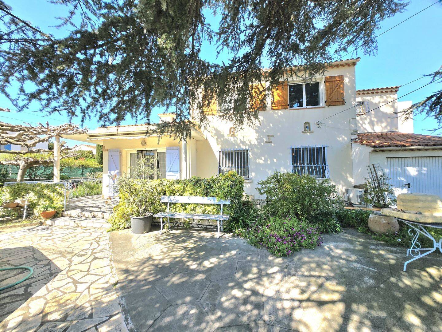 Maison 7 pièces 175 m² · à Six-Fours-les-Plages · 175 m² · 610 000 €