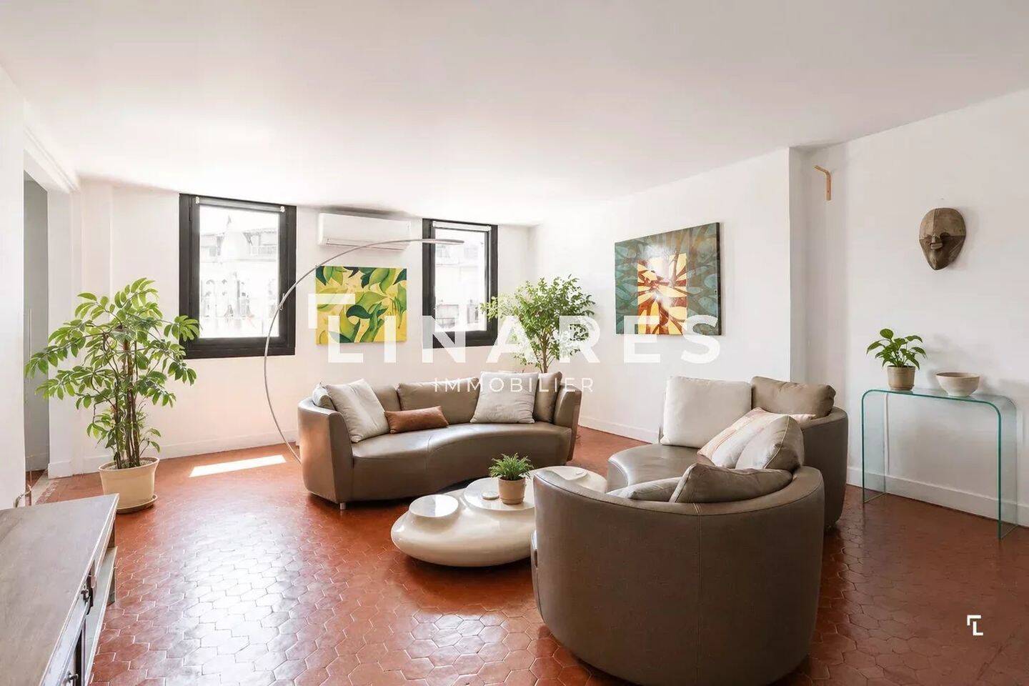 Appartement 3 pièces 109 m² · à Marseille 1er Arrondissement · 109 m² · 350 000 €