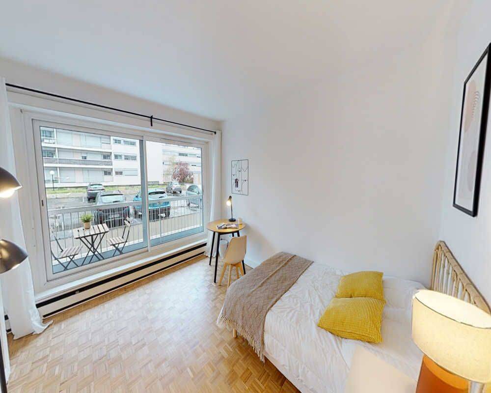 Appartement 5 pièces 120 m² · à Garches · 120 m² · 970 €/mois