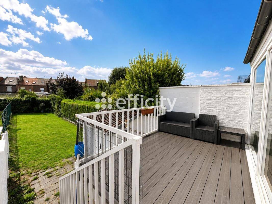 Maison 6 pièces 120 m² · à Lille · 120,4 m² · 320 000 €