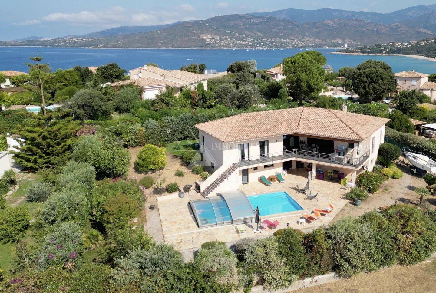 Maison 6 pièces 202 m² · à Coggia · 202 m² · 1 195 000 €