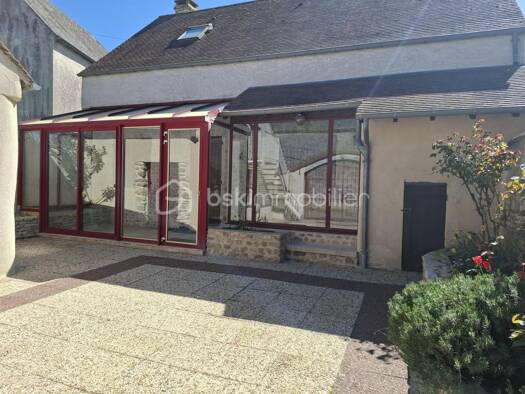 Maison à vendre 198 000 € 4 pièces 2 chambres 91 m² Sermaises 45300