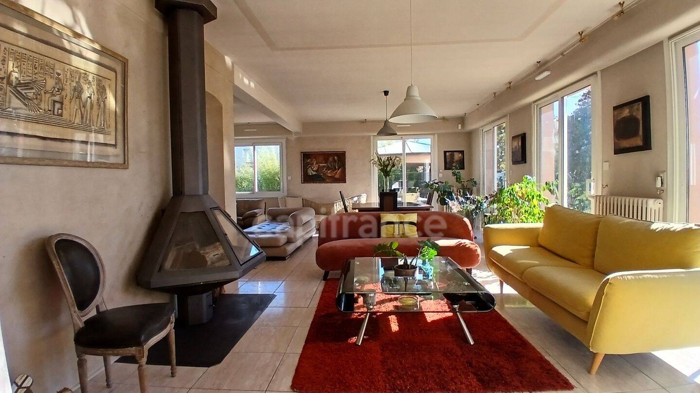 Maison 6 pièces 162 m² · à Rezé · 162 m² · 610 000 €