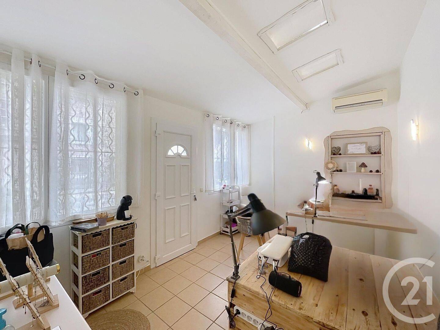Maison 2 pièces 57 m² · à Pont-Saint-Esprit · 57 m² · 89 500 €