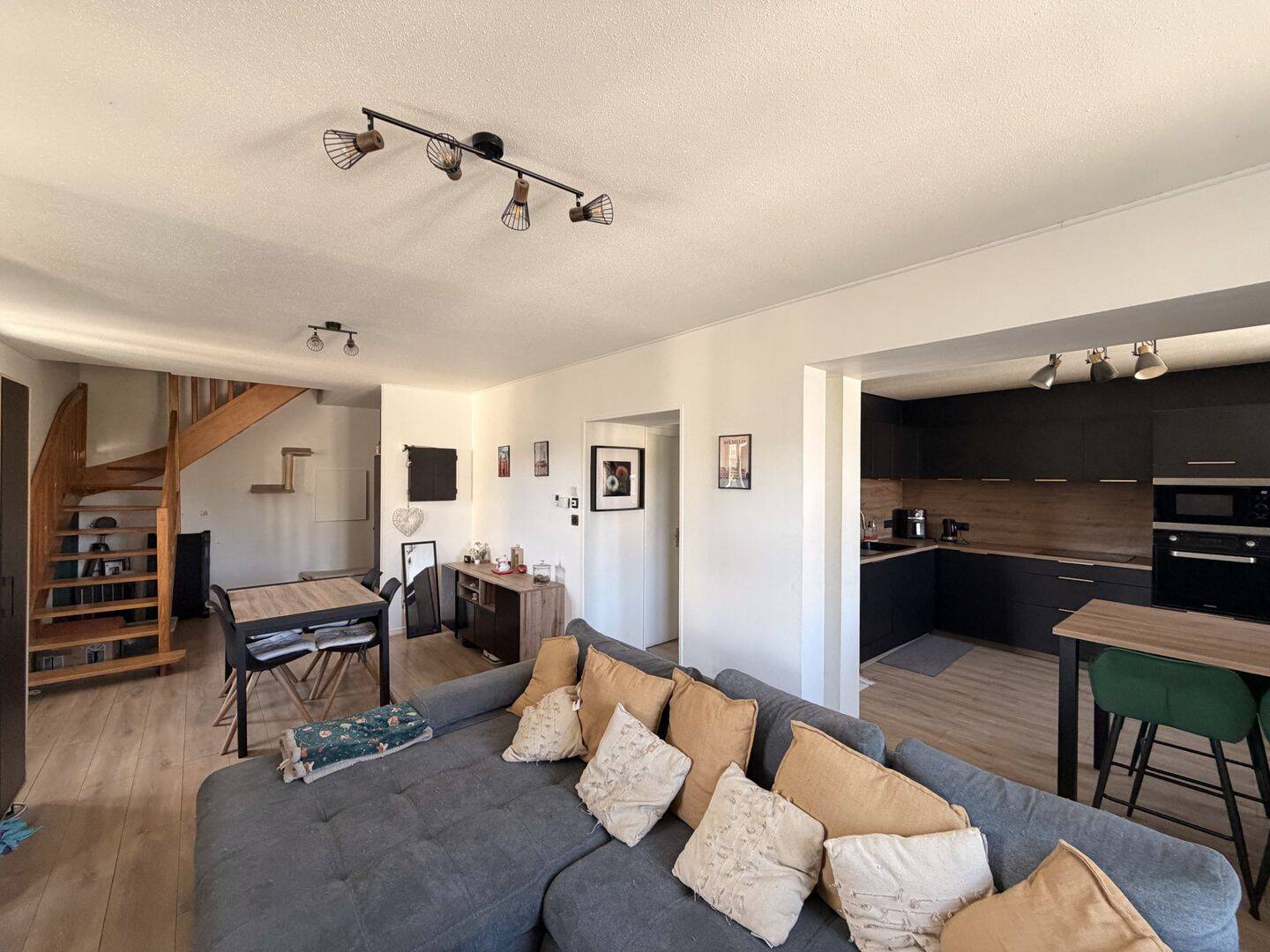 Appartement 4 pièces 90 m² · à Pontarlier · 90 m² · 275 000 €