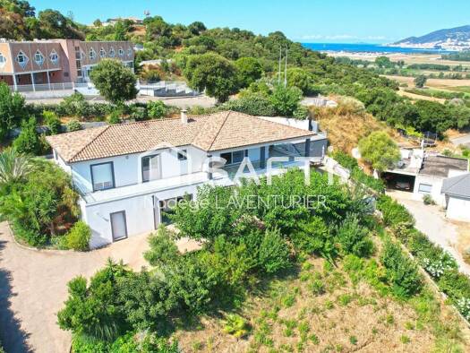 Maison à vendre 840 000 € 9 pièces 6 chambres 238 m² 1 980 m² de terrain Bastelicaccia 20129