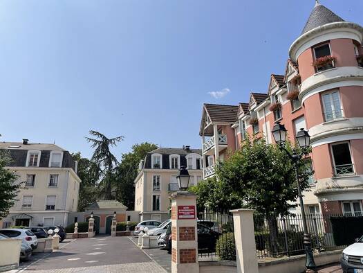 Appartement à vendre 169 000 € 1 pièce 33 m² Étage 1/3 La Mairie Saint-Gratien 95210