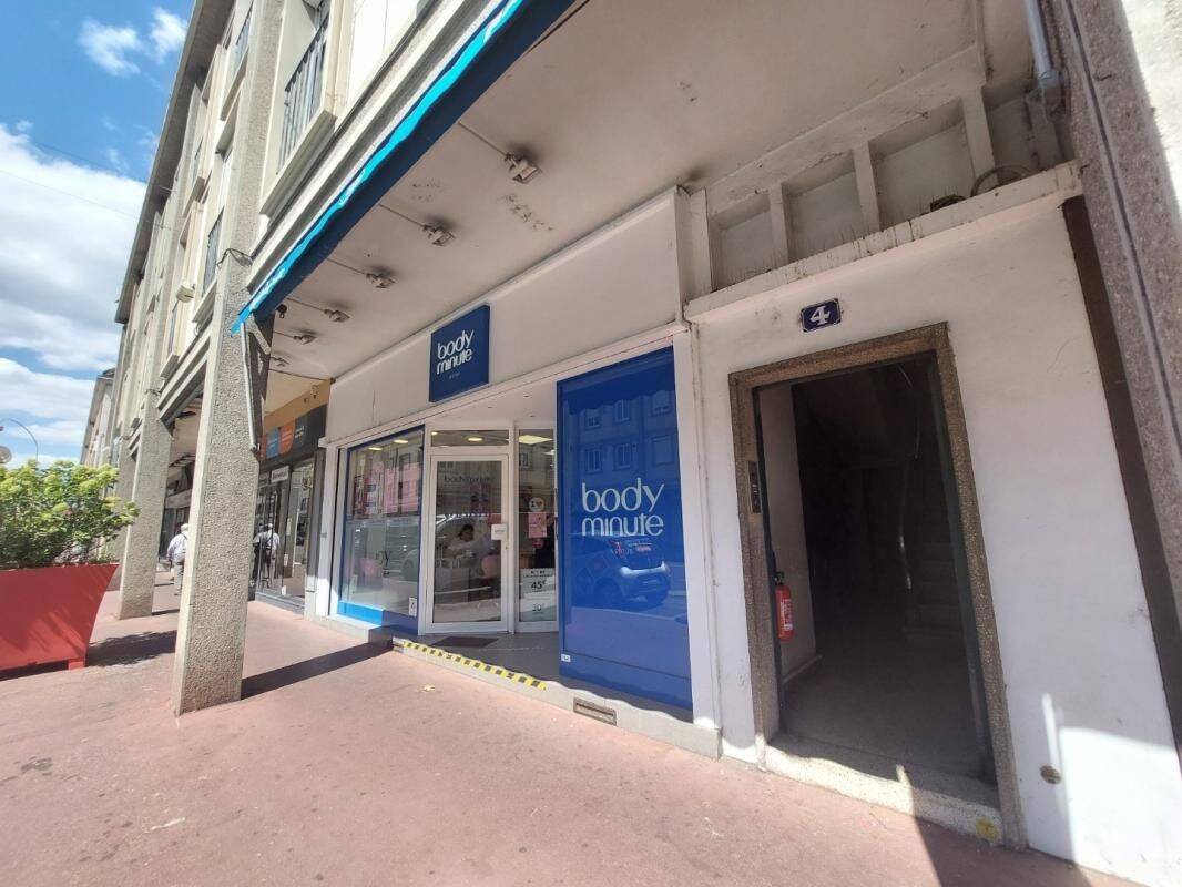 Appartement 2 pièces 56 m² · à Elbeuf · 56 m² · 415 €