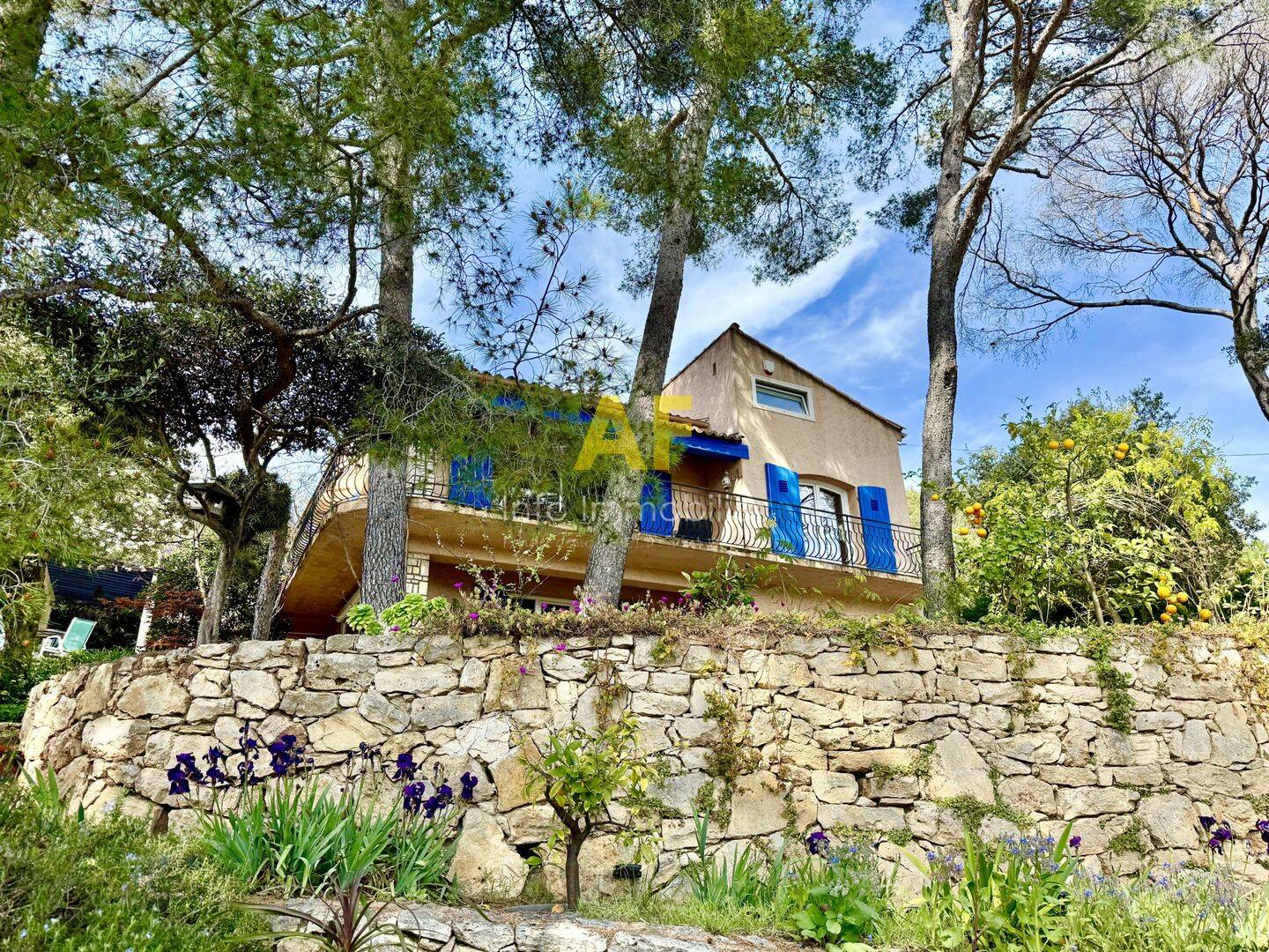 Maison 5 pièces 131 m² · à Saint-Raphaël · 131 m² · 630 000 €