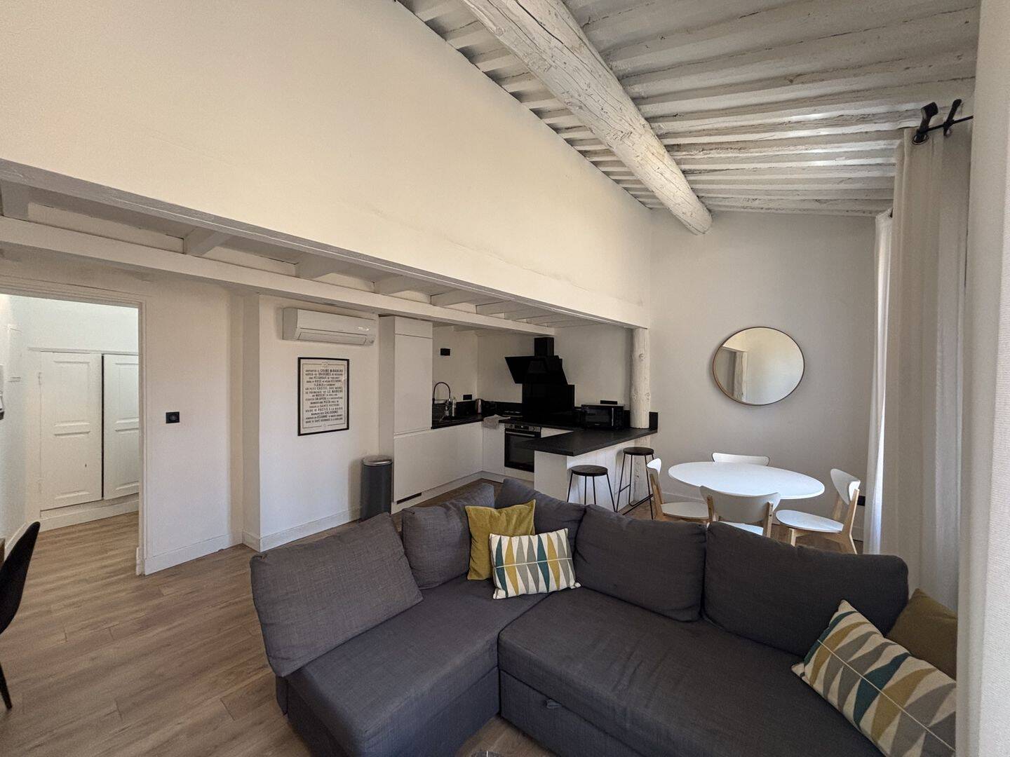 Appartement 3 pièces 47 m² · à Aix-en-Provence · 47,1 m² · 1 545 €