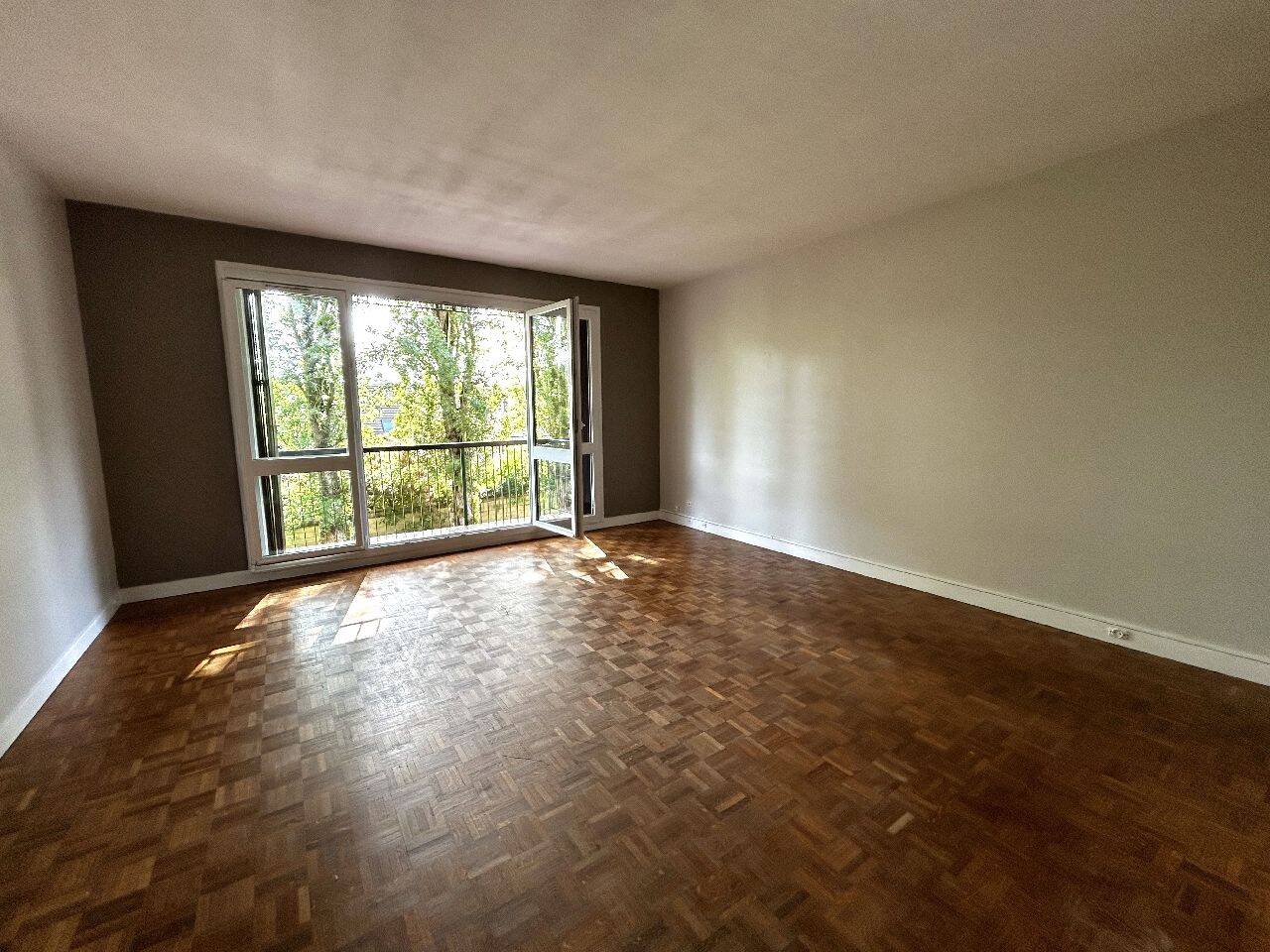 Appartement 3 pièces 76 m² · à Villebon-sur-Yvette · 76 m² · 1 300 €
