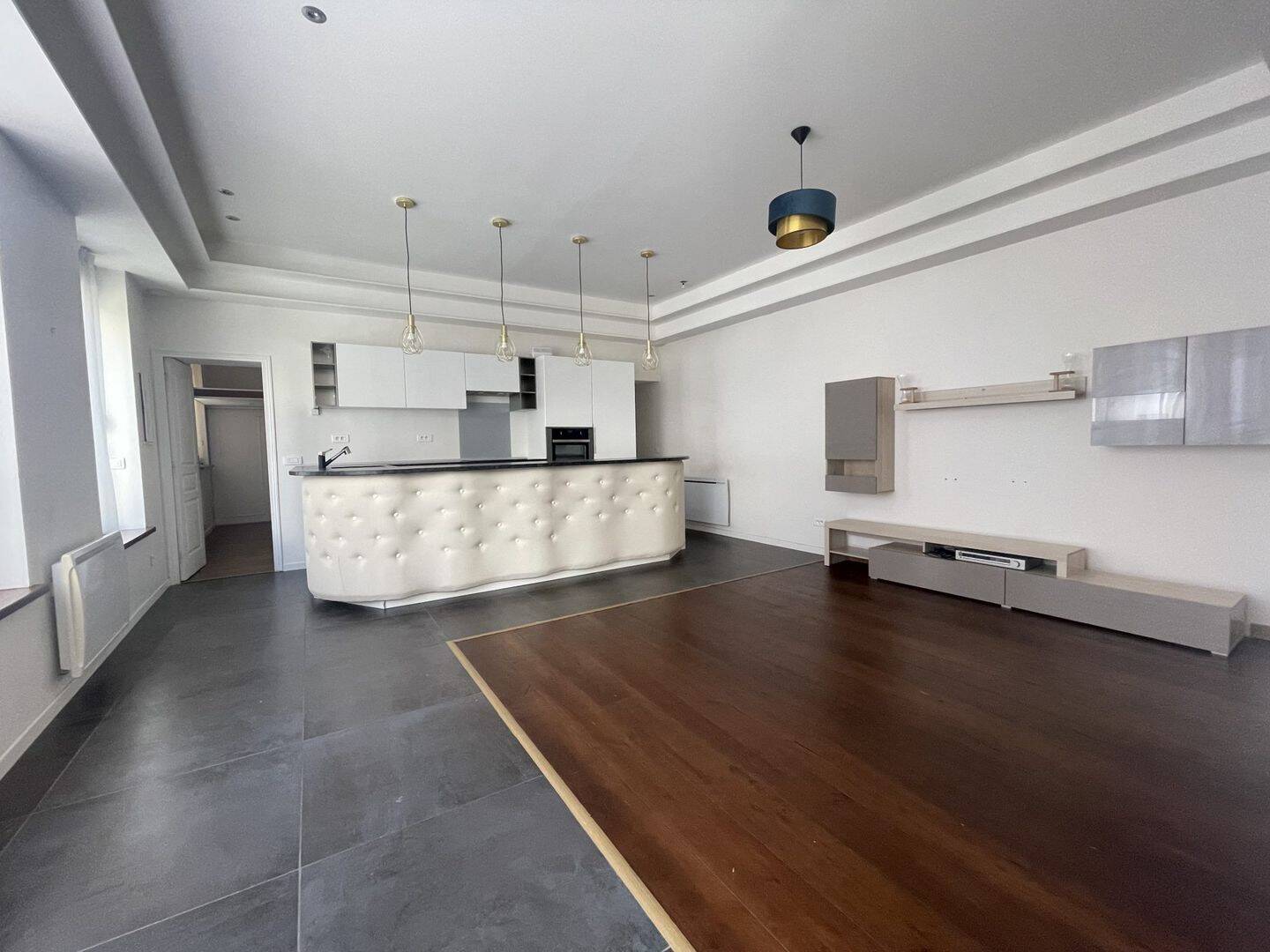 Appartement 3 pièces 93 m² · à Lille · 92,9 m² · 990 €/mois