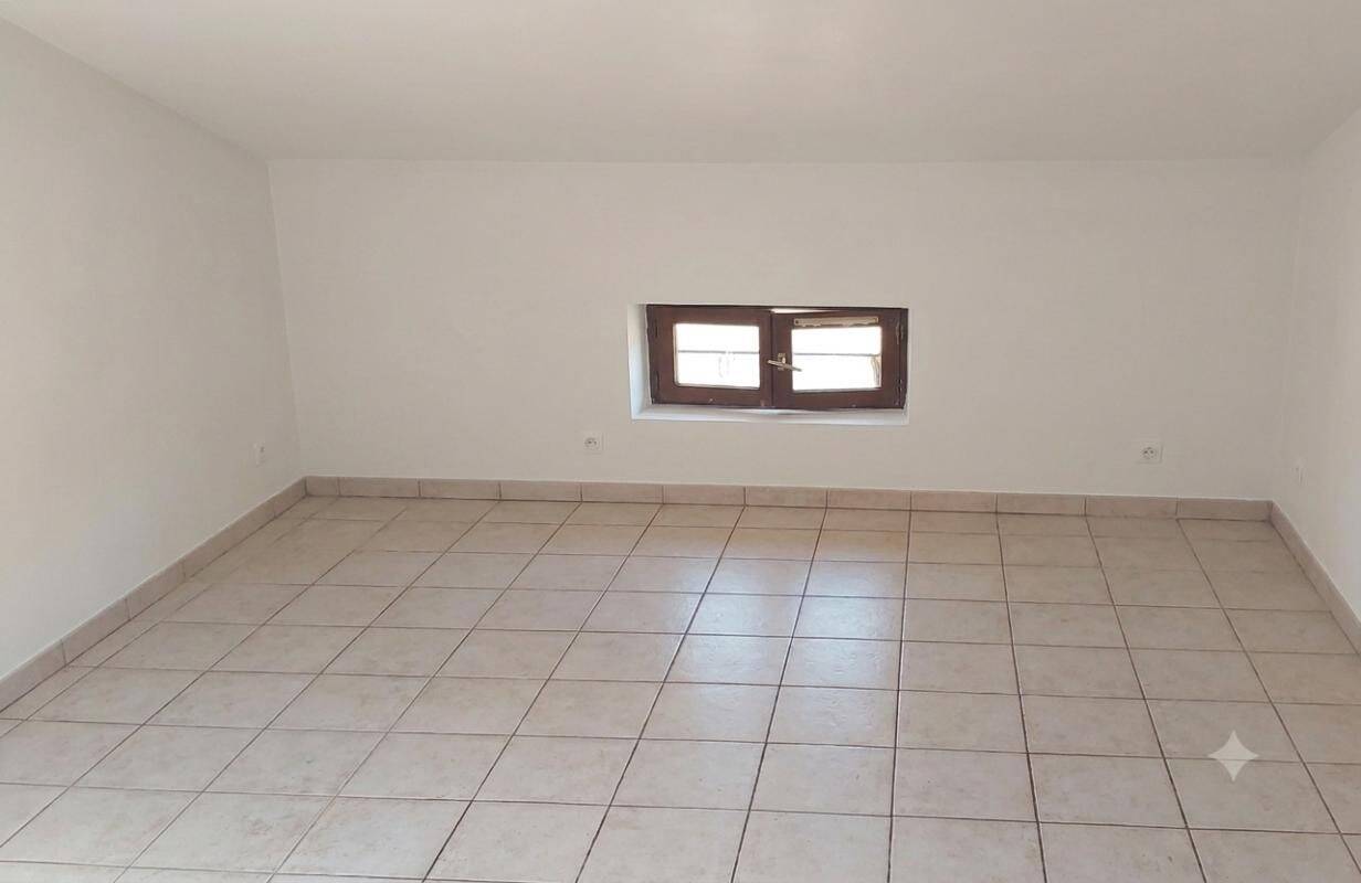 Appartement 2 pièces 41 m² · à Trévoux · 41 m² · 565 €
