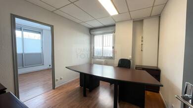Espace bureau à louer 1 550 € 124 m² de bureaux Minimes-Barrière de Paris Toulouse 31200