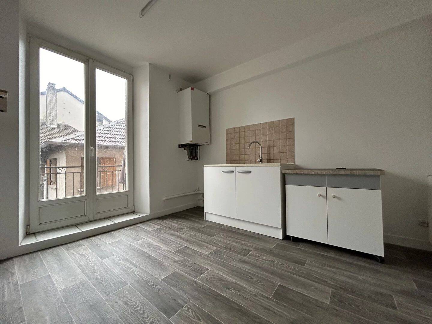 Appartement 4 pièces 98 m² · à Saint-Dié-des-Vosges · 97,8 m² · 560 €/mois