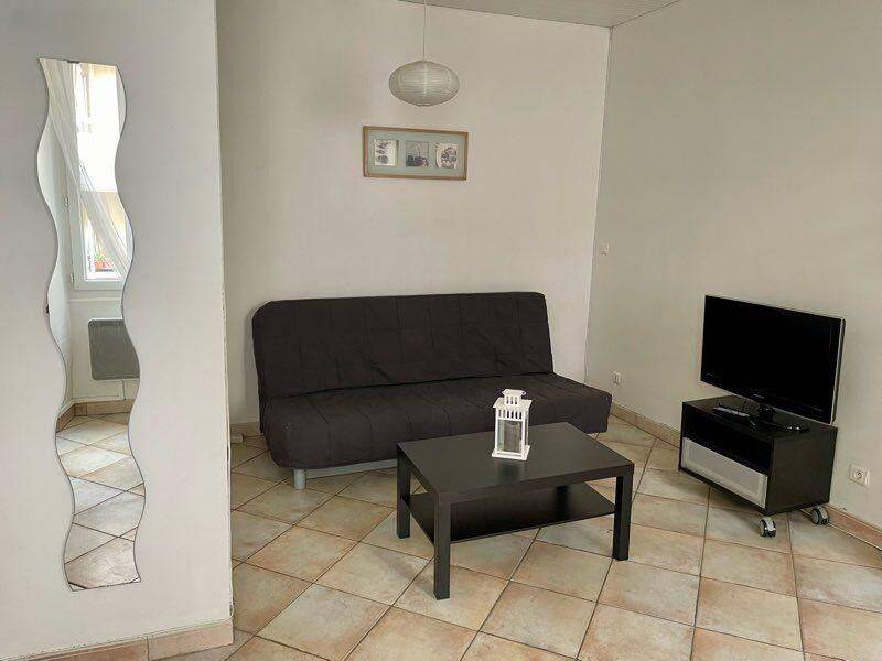 Appartement 1 pièce 25 m² · à Marseille 5ème Arrondissement · 25 m² · 600 €