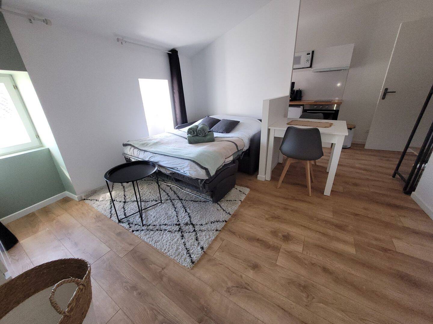 Appartement 1 pièce 23 m² · à Saint-Jean-d'Angély · 23 m² · 450 €