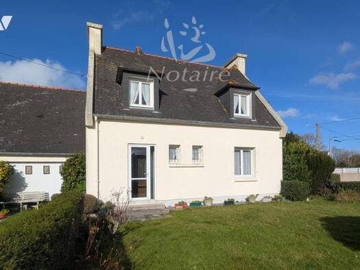 Maison à vendre 204 850 € 6 pièces 4 chambres 92 m² 505 m² de terrain Plouescat 29430