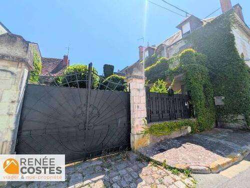 Maison 10 pièces 230 m² · à Bléré · 230 m² · 246 120 €