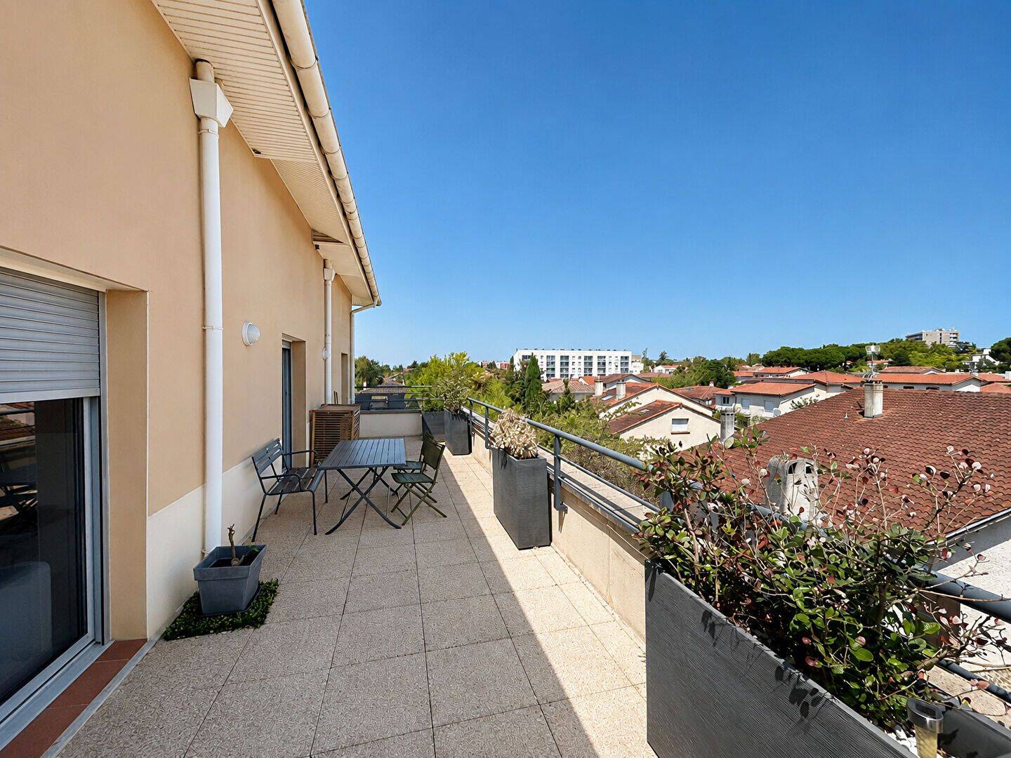 Appartement 4 pièces 97 m² · à Toulouse · 96,5 m² · 1 300 €