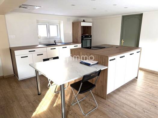 Maison à vendre 112 900 € 3 pièces 1 chambre 54 m² Nord Est Thann 68800