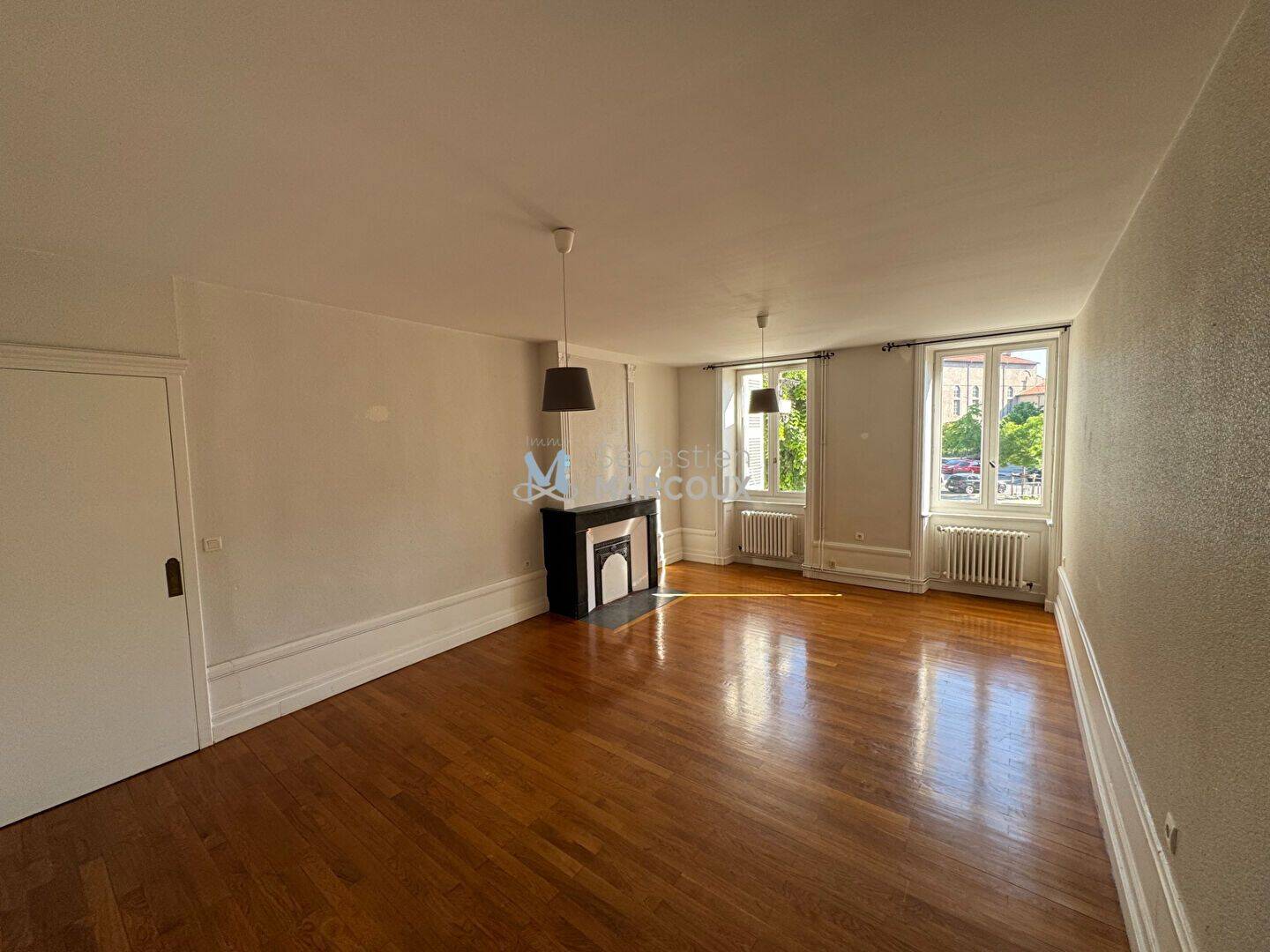 Appartement 3 pièces 82 m² · à Montbrison · 81,6 m² · 710 €