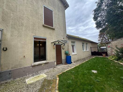 Duplex à vendre 115 500 € 4 pièces 2 chambres 180 m² RDC Bétheniville 51490