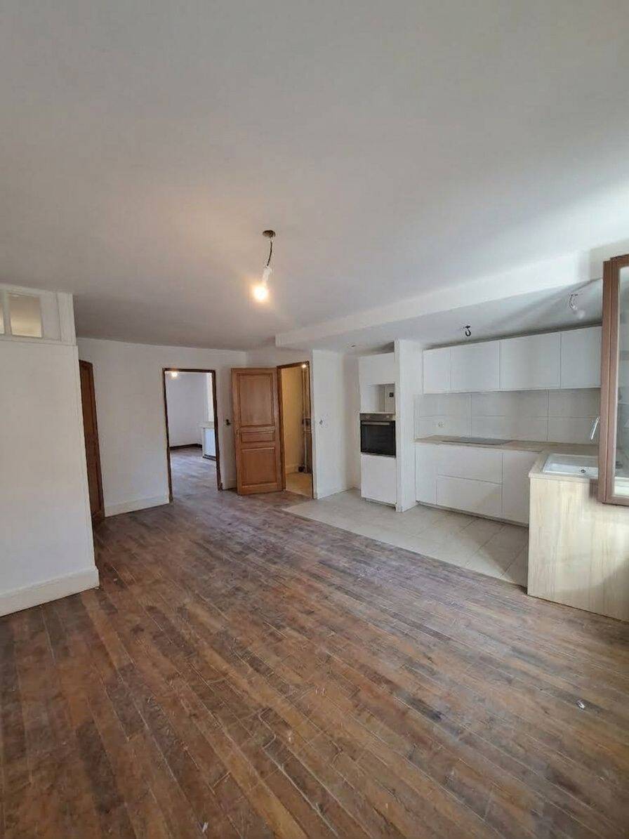 Appartement 4 pièces 120 m² · à Lay-Saint-Christophe · 120 m² · 1 130 €/mois