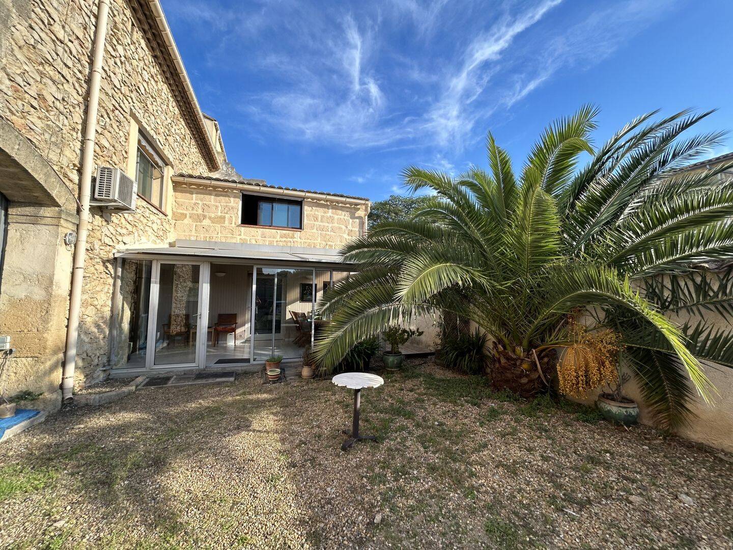 Maison 5 pièces 145 m² · à Vergèze · 145 m² · 290 000 €