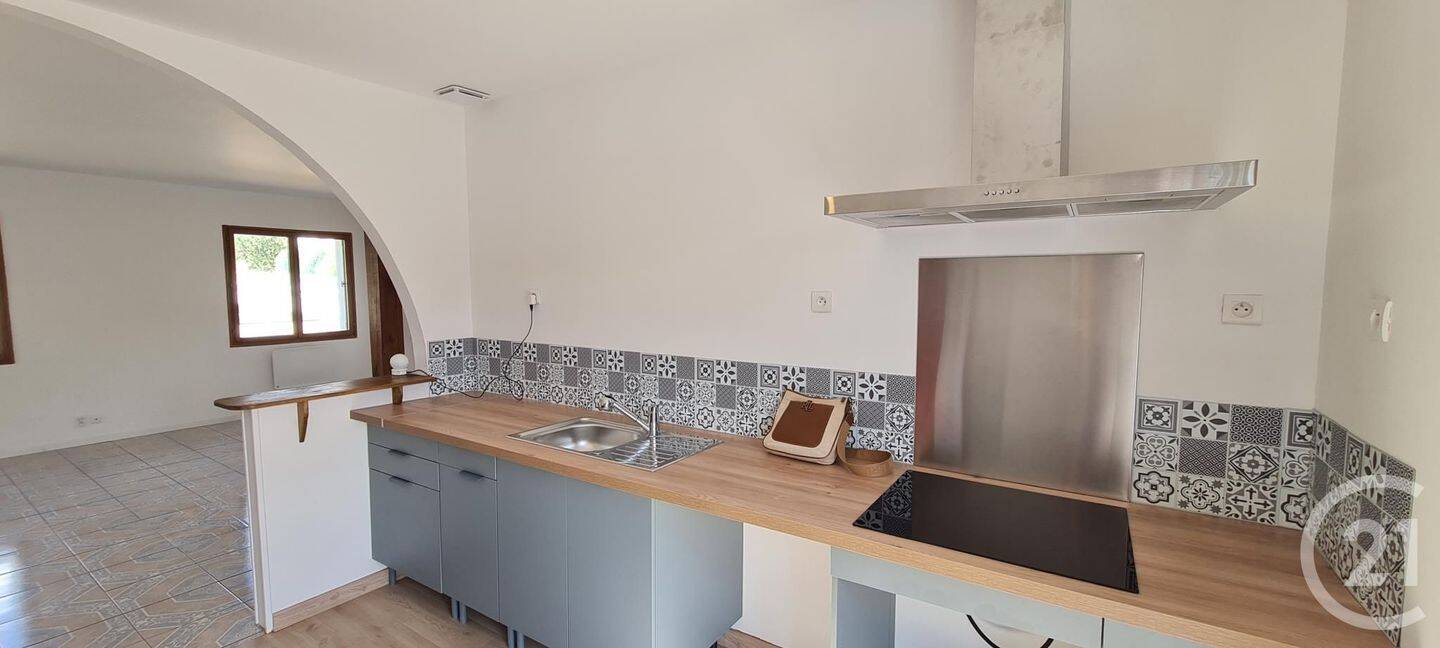 Maison 3 pièces 72 m² · à Châteaudun · 71,5 m² · 680 €/mois