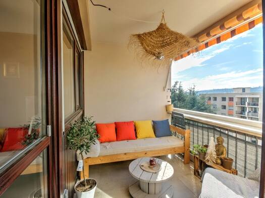 Appartement à vendre 318 000 € 4 pièces 3 chambres 87 m² Étage 4/10 Francheville le Bas-Châter Francheville 69340