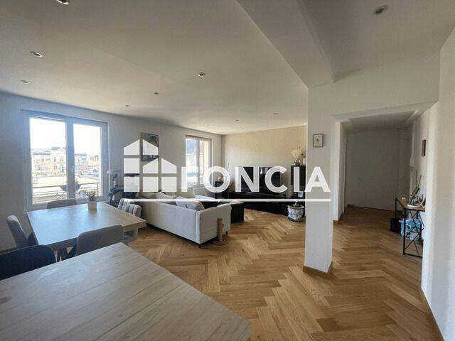 Appartement 2 pièces 62 m² · à Évreux · 62,2 m² · 900 €