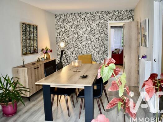 Appartement à vendre 125 000 € 4 pièces 3 chambres 66 m² 2ème étage Baza-Bois Vignal Aubenas 07200