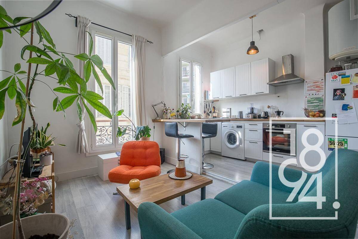Appartement 1 pièce 48 m² · à Marseille 5ème Arrondissement · 48 m² · 210 000 €