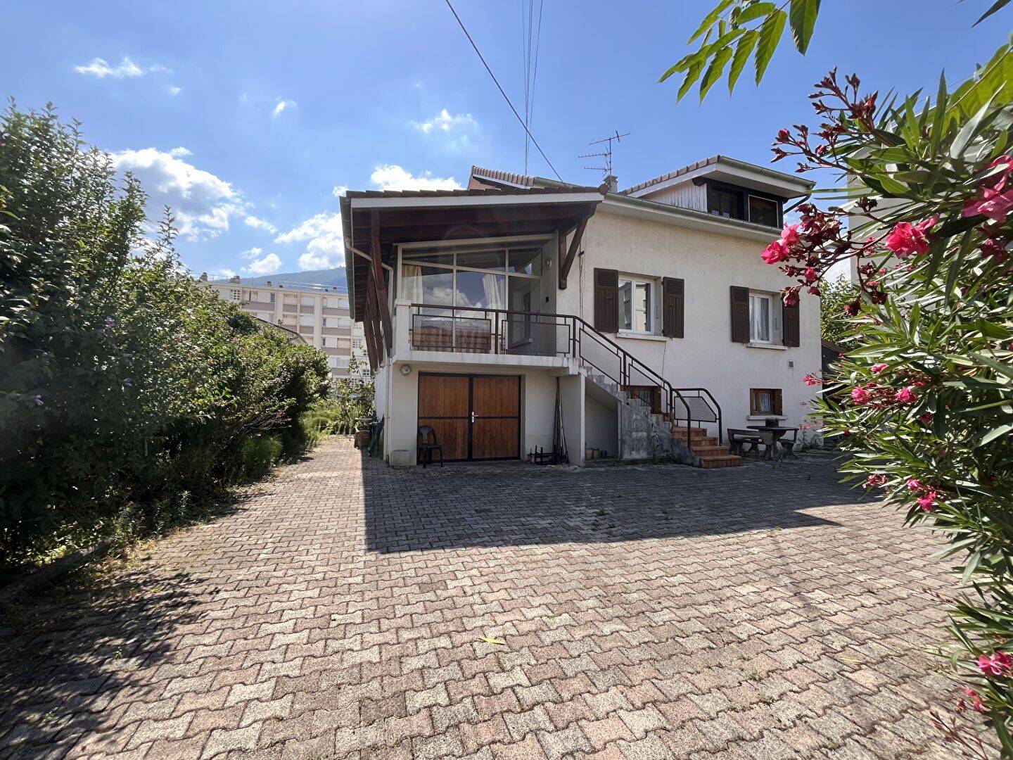 Maison 10 pièces 150 m² · à Fontaine · 149,5 m² · 360 000 €