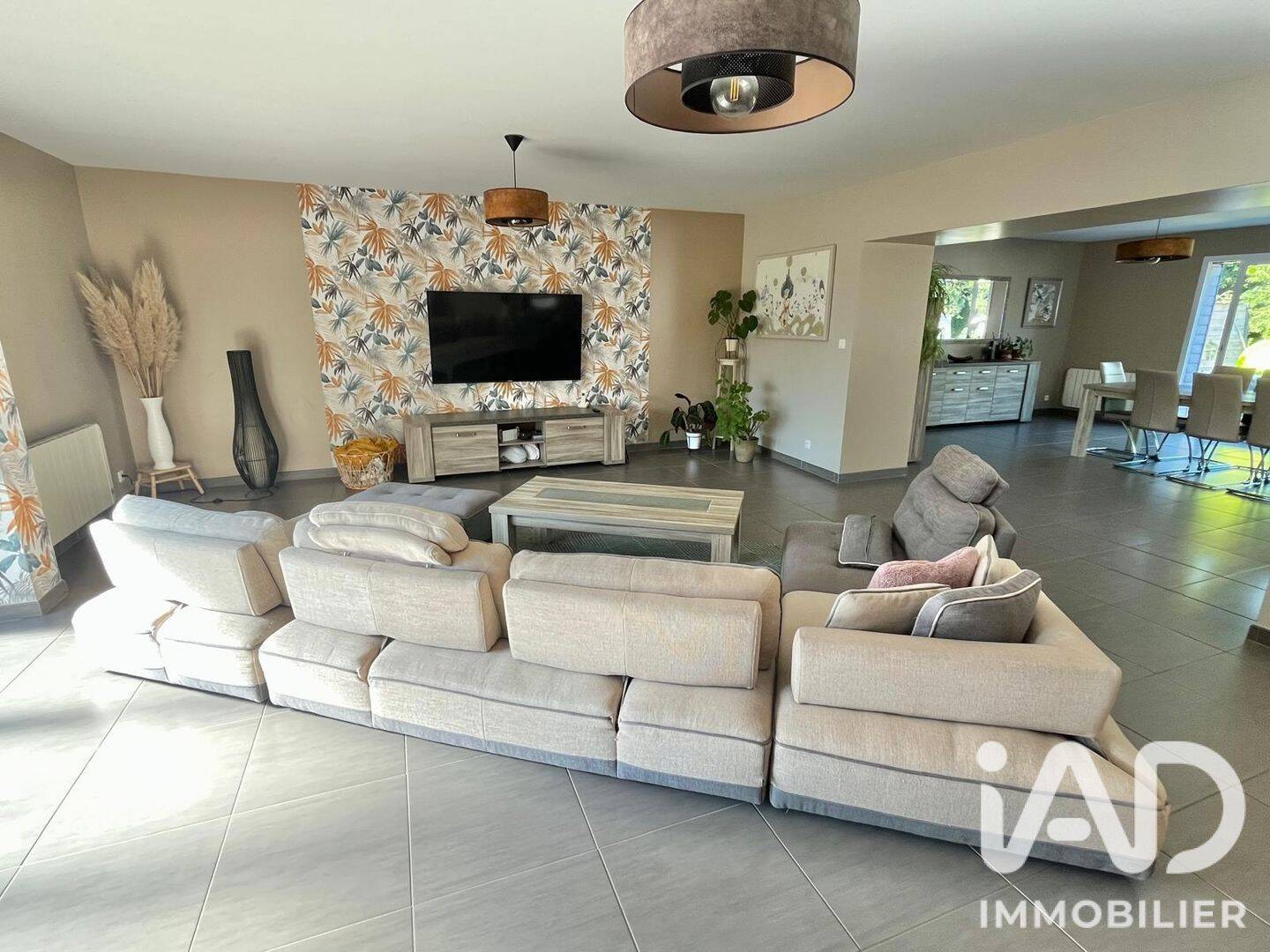 Maison 5 pièces 189 m² · à Miniac-Morvan · 189 m² · 366 000 €
