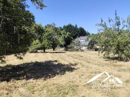 Terrain constructible à vendre 34 000 € 2 399 m² de terrain Sud Est Égletons 19300