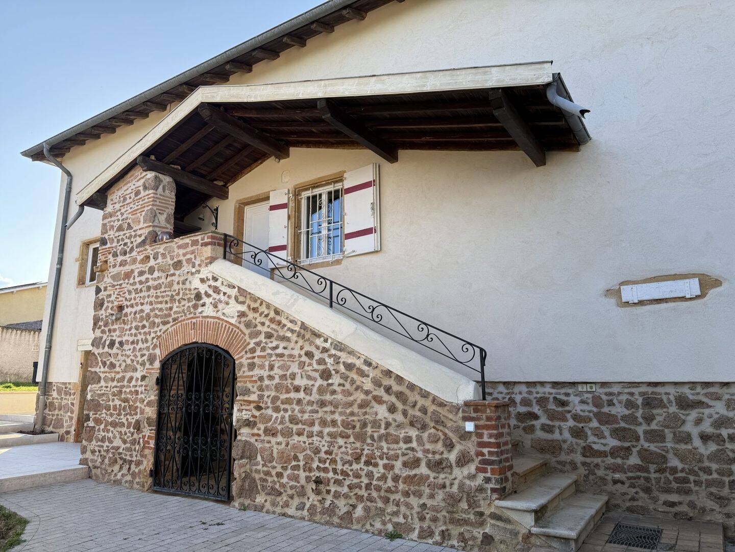 Maison 8 pièces 352 m² · à Villefranche-sur-Saône · 352 m² · 780 000 €