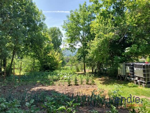 Terrain constructible à vendre 86 000 € 1 473 m² de terrain Clémensat 63320