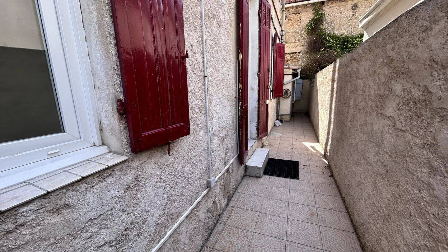 Appartement 2 pièces 31 m² · à Marseille 4ème Arrondissement · 30,6 m² · 99 000 €